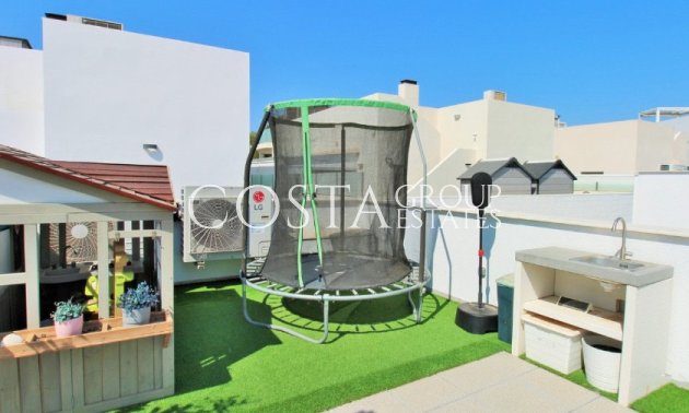 Resale - Villa -
Orihuela - Villamartin