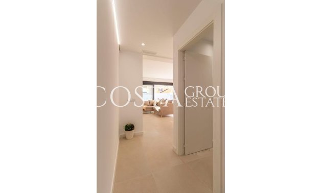 Resale - Villa -
Torrevieja - Torrevieja Centro