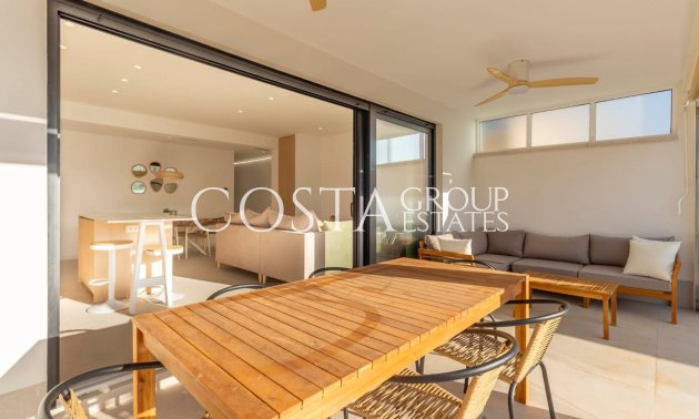 Resale - Villa -
Torrevieja - Torrevieja Centro