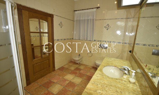 Resale - Villa -
Orihuela - La Matanza