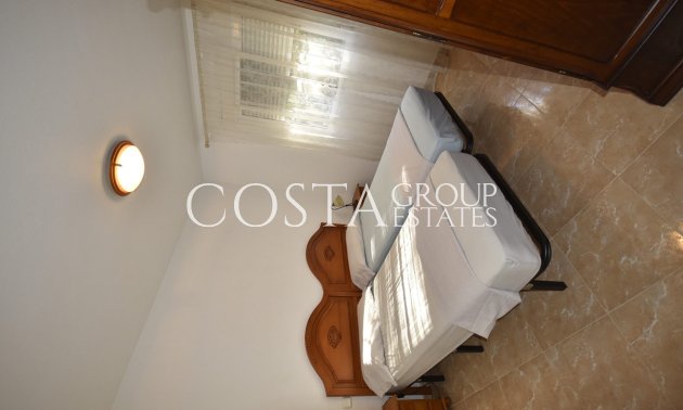 Resale - Villa -
Orihuela - La Matanza