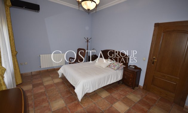 Resale - Villa -
Orihuela - La Matanza