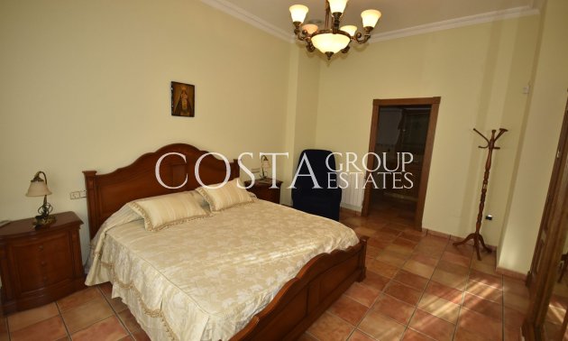 Resale - Villa -
Orihuela - La Matanza