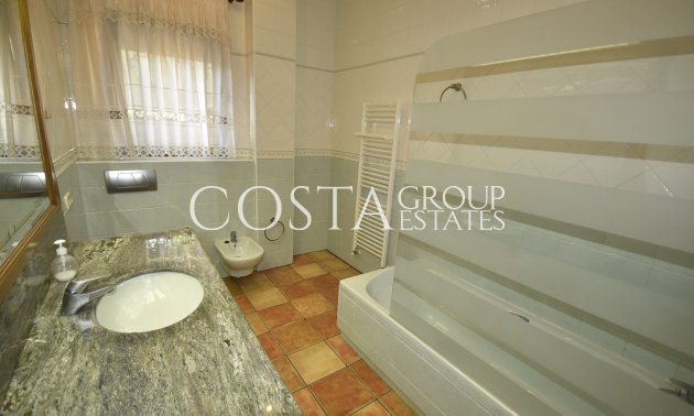 Resale - Villa -
Orihuela - La Matanza