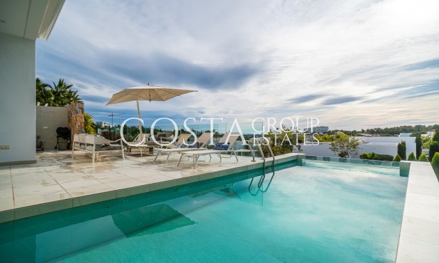 Resale - Villa -
Orihuela - Las Colinas Golf