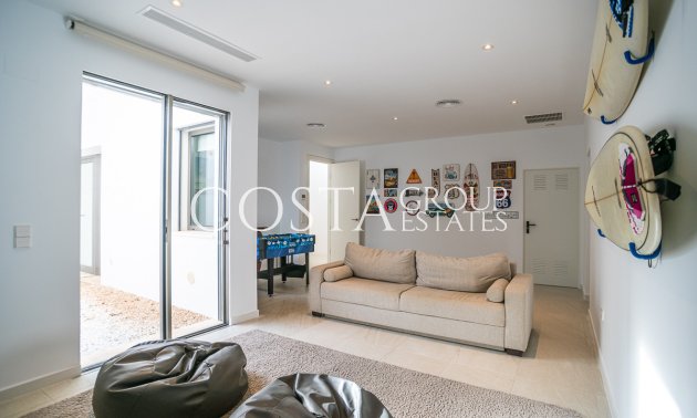 Resale - Villa -
Orihuela - Las Colinas Golf