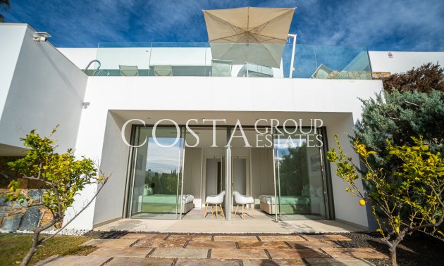 Resale - Villa -
Orihuela - Las Colinas Golf