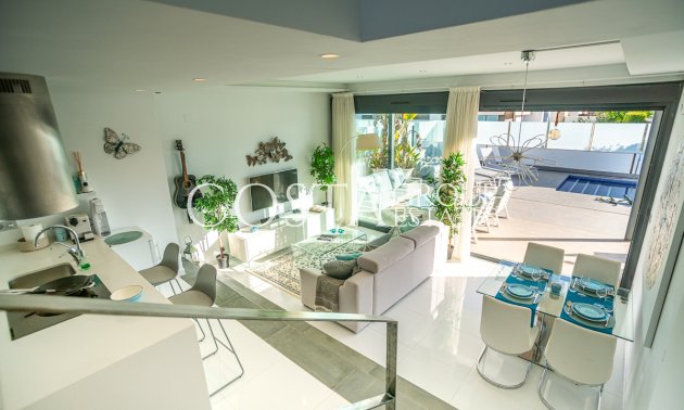 Wiederverkauf - Villa -
Orihuela - Lomas de Cabo Roig