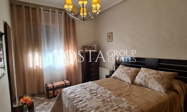 Odsprzedaż - Willa -
Orihuela - La Matanza