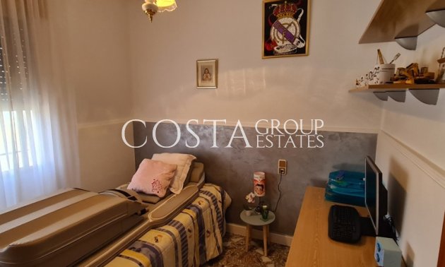 Odsprzedaż - Willa -
Orihuela - La Matanza
