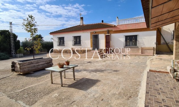 Odsprzedaż - Willa -
Orihuela - La Matanza