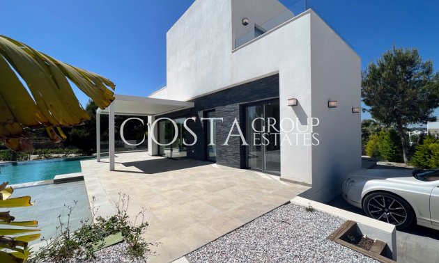 Resale - Villa -
Orihuela - Las Colinas Golf