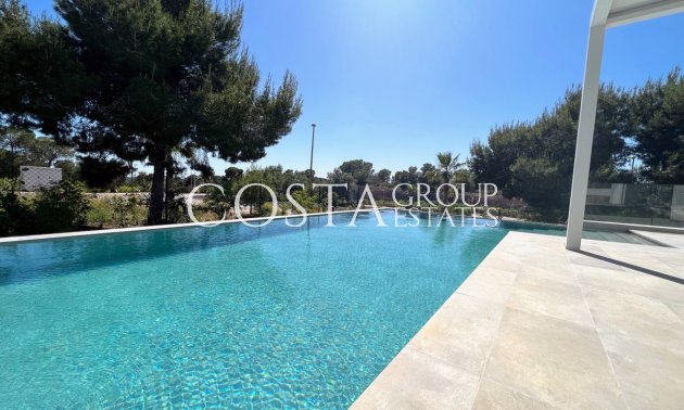 Resale - Villa -
Orihuela - Las Colinas Golf