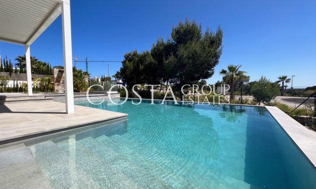 Resale - Villa -
Orihuela - Las Colinas Golf