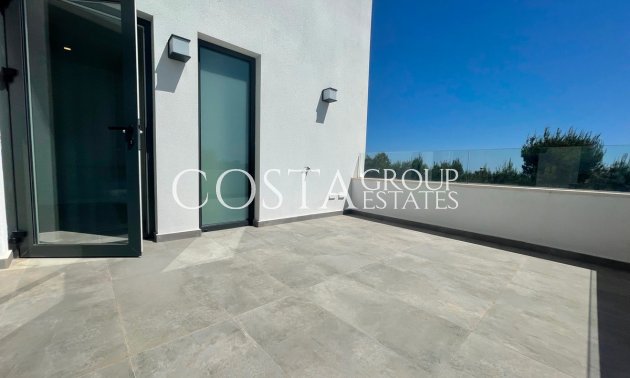 Resale - Villa -
Orihuela - Las Colinas Golf