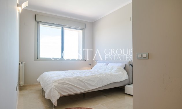 Resale - Villa -
Orihuela - Las Colinas Golf