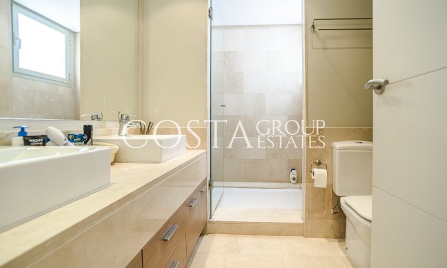 Resale - Villa -
Orihuela - Las Colinas Golf