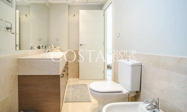 Resale - Villa -
Orihuela - Las Colinas Golf