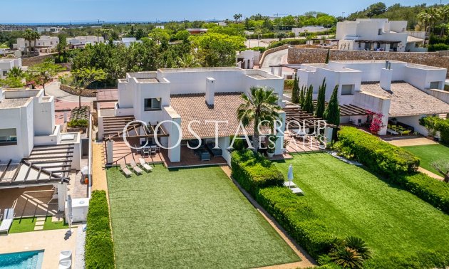 Resale - Villa -
Orihuela - Las Colinas Golf