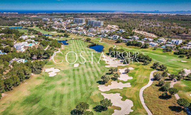 Resale - Villa -
Orihuela - Las Colinas Golf