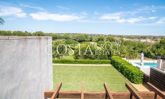 Resale - Villa -
Orihuela - Las Colinas Golf