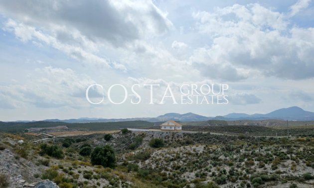 Revente - Villa -
Lorca - Lorca Centro