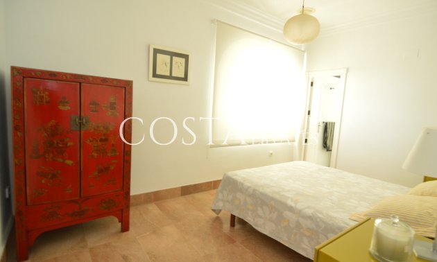 Odsprzedaż - Willa -
Torrevieja - Torrevieja Centro