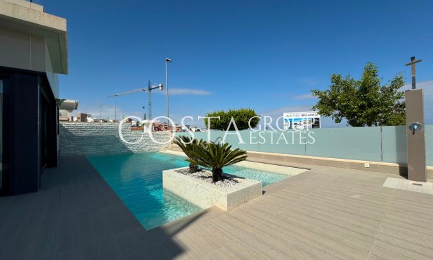 Revente - Villa -
San Miguel de Salinas - San Miguel de Salinas Centro