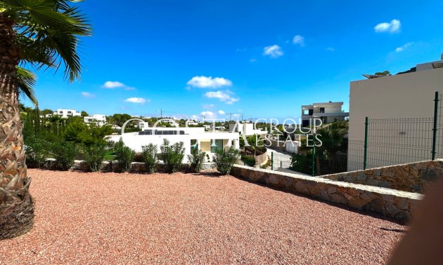 Odsprzedaż - Willa -
Orihuela - Las Colinas Golf
