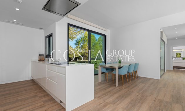 Resale - Villa -
Orihuela - Las Colinas Golf