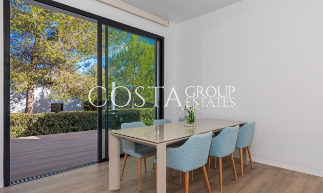 Resale - Villa -
Orihuela - Las Colinas Golf