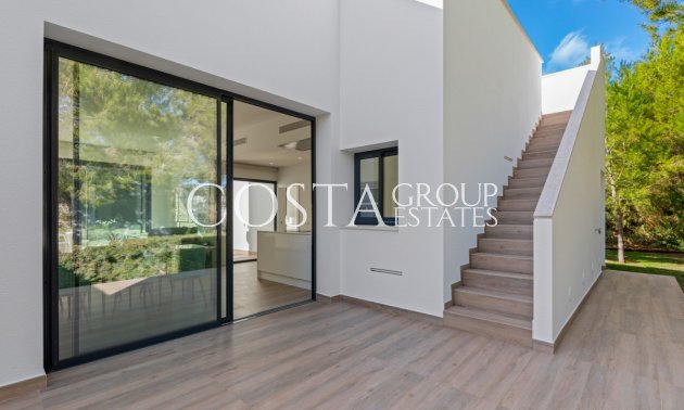 Resale - Villa -
Orihuela - Las Colinas Golf