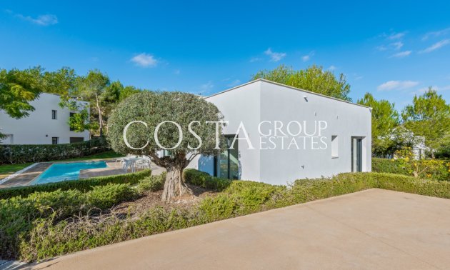 Resale - Villa -
Orihuela - Las Colinas Golf