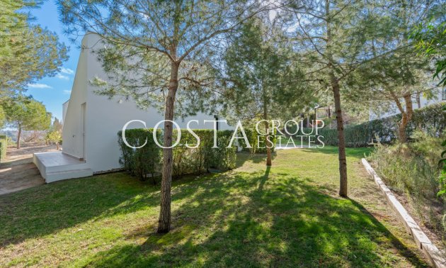 Resale - Villa -
Orihuela - Las Colinas Golf