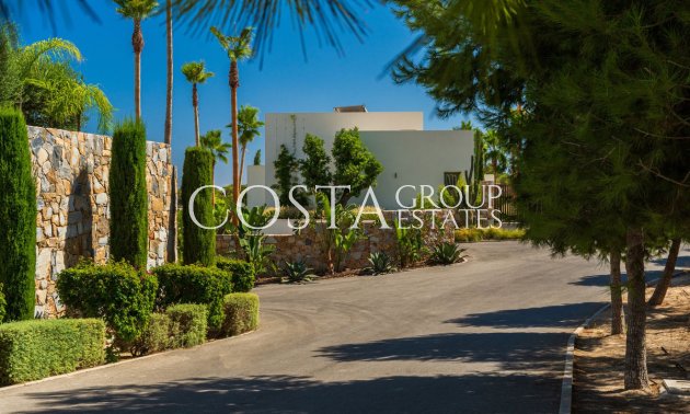 Odsprzedaż - Willa -
Orihuela - Las Colinas Golf