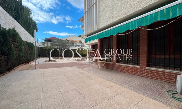 Resale - Villa -
Orihuela - La Zenia