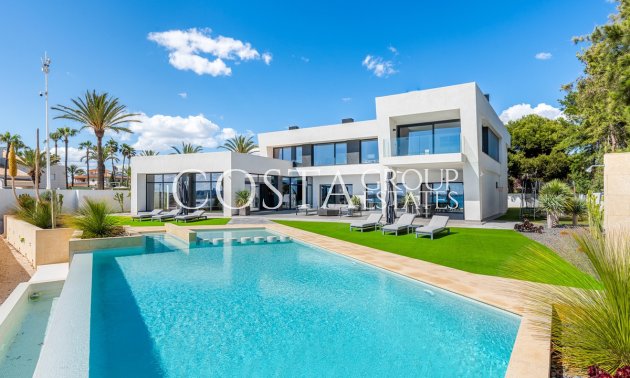 Wiederverkauf - Villa -
Orihuela - Cabo Roig