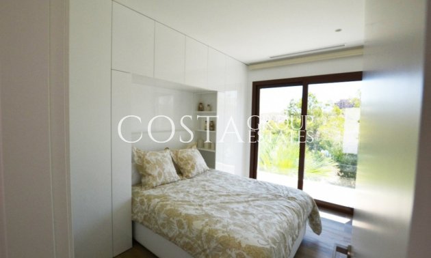 Wiederverkauf - Villa -
Orihuela - Las Colinas Golf