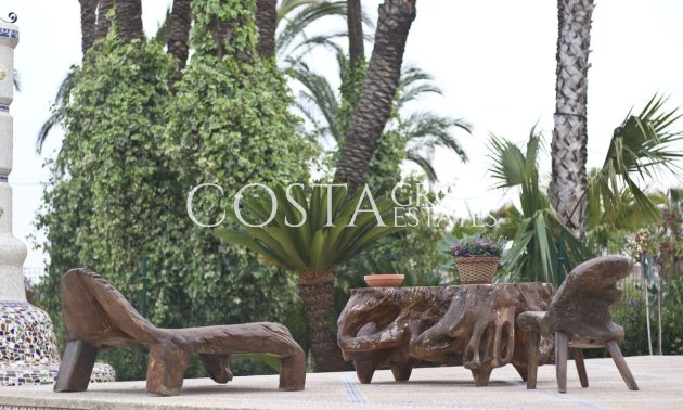 Resale - Villa -
Orihuela - Villamartin