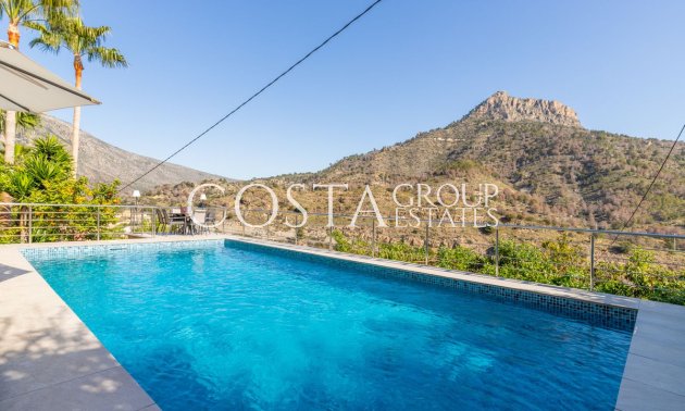 Herverkoop - Villa -
Calpe - Calpe Centro
