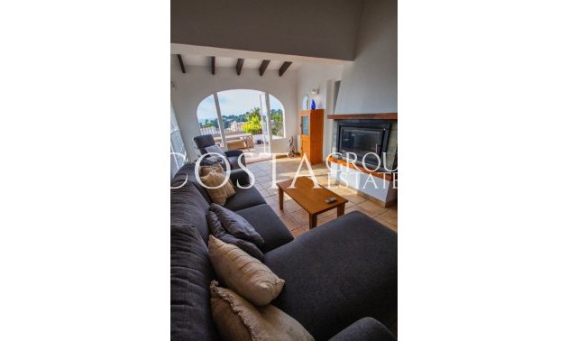 Herverkoop - Villa -
Teulada - Moraira