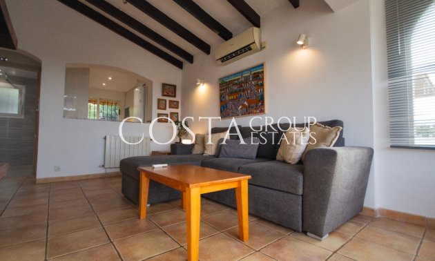 Herverkoop - Villa -
Teulada - Moraira