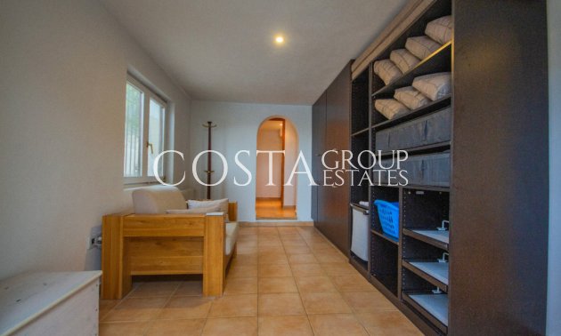 Herverkoop - Villa -
Teulada - Moraira
