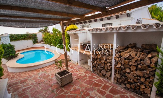 Herverkoop - Villa -
Teulada - Moraira