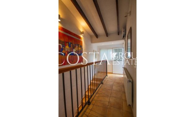 Herverkoop - Villa -
Teulada - Moraira