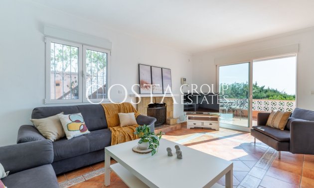 Herverkoop - Villa -
Teulada - Moraira