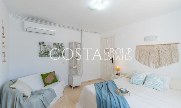 Herverkoop - Villa -
Teulada - Moraira