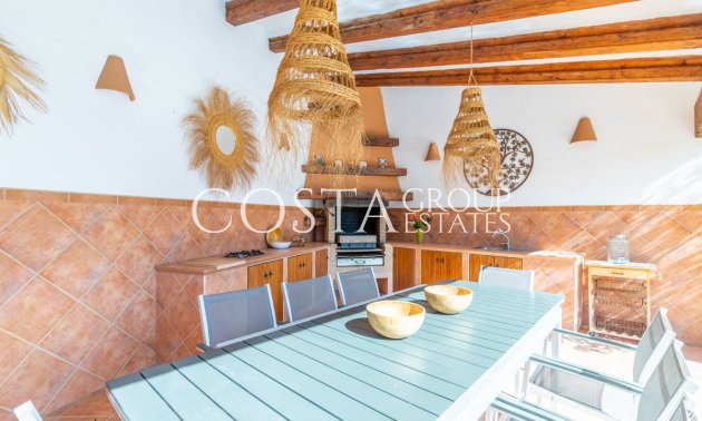 Herverkoop - Villa -
Teulada - Moraira