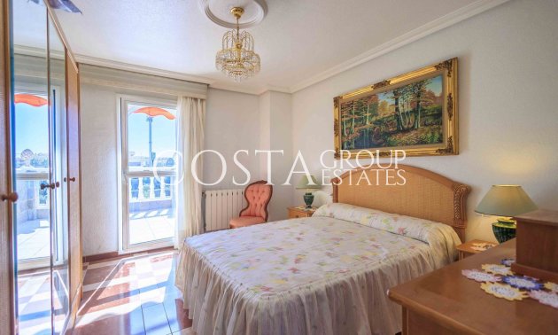 Revente - Villa -
Orihuela - Orihuela Costa