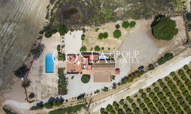 Odsprzedaż - Willa -
San Miguel de Salinas - San Miguel de Salinas Centro